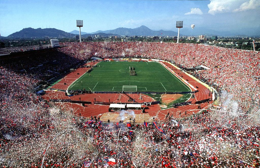 Stadion w Santiago [zdjęcie archiwalne, wiki]